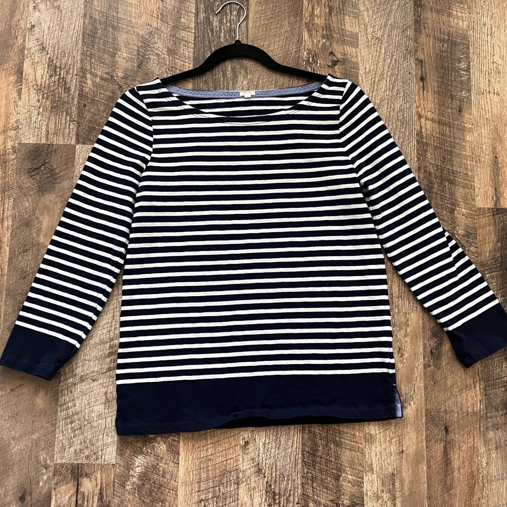 JCrew Lightweight Sweater Size Medium